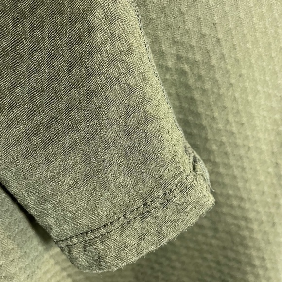 Nike Pro Women’s Army Green Hyperwarm Training Long Sleeve Hoodie Top Size L - Picture 5 of 15